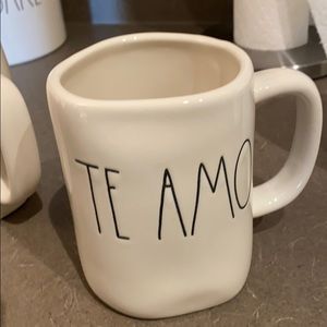 Rae Dunn TE AMO mug